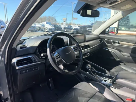 More photos of 2022 Kia Telluride SX at Jerry Hunt Supercenter - Lexington, NC