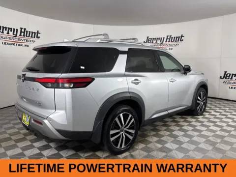 More photos of 2023 Nissan Pathfinder Platinum at Jerry Hunt Supercenter - Lexington, NC