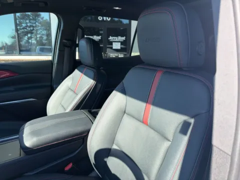 Another view of 2024 Chevrolet Traverse RS for sale in Lexington, NC at Jerry Hunt Supercenter - Lexington