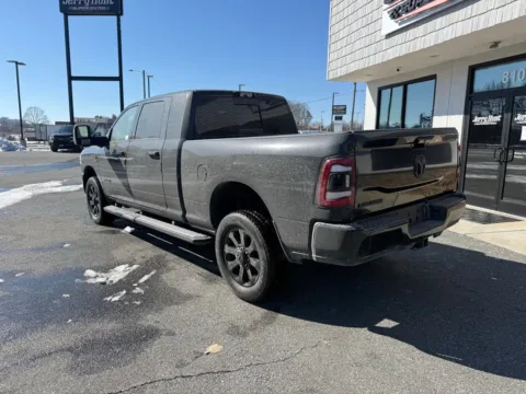 More photos of 2023 Ram 2500 Laramie at Jerry Hunt Supercenter - Lexington, NC