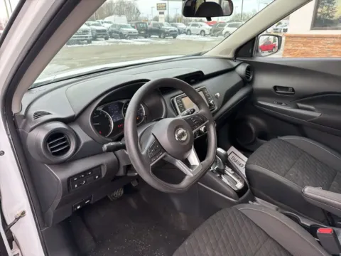 More photos of 2021 Nissan Kicks S at Jerry Hunt Supercenter - Lexington, NC