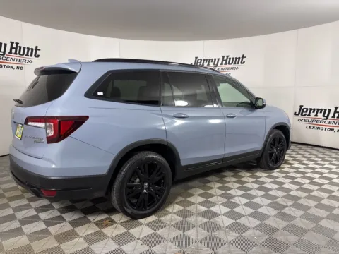 More photos of 2022 Honda Pilot Black Edition at Jerry Hunt Supercenter - Lexington, NC