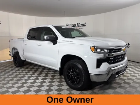 More photos of 2023 Chevrolet Silverado 1500 LT at Jerry Hunt Supercenter - Lexington, NC