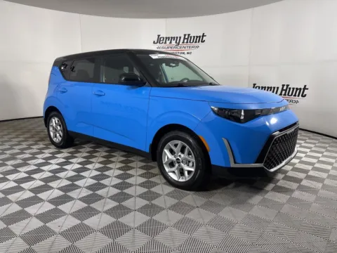 More photos of 2024 Kia Soul S at Jerry Hunt Supercenter - Lexington, NC