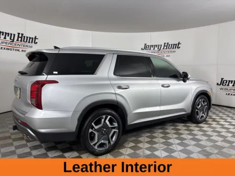 More photos of 2024 Hyundai Palisade SEL at Jerry Hunt Supercenter - Lexington, NC
