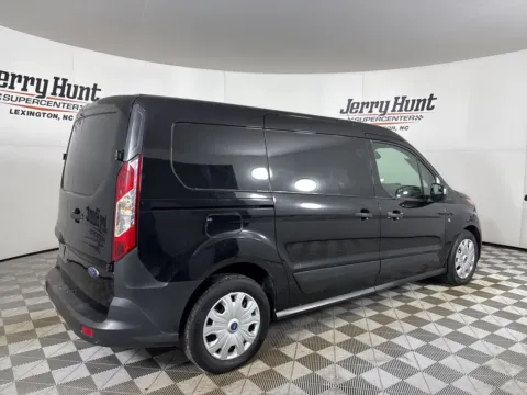 More photos of 2022 Ford Transit Connect XL at Jerry Hunt Supercenter - Lexington, NC