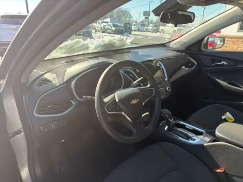 More photos of 2024 Chevrolet Malibu LT at Jerry Hunt Supercenter - Lexington, NC