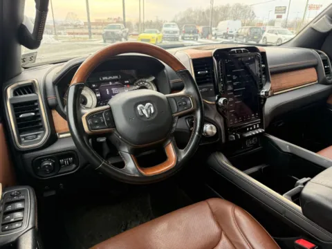 More photos of 2022 Ram 1500 Laramie Longhorn at Jerry Hunt Supercenter - Lexington, NC