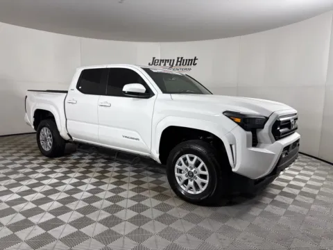 More photos of 2024 Toyota Tacoma at Jerry Hunt Supercenter - Lexington, NC