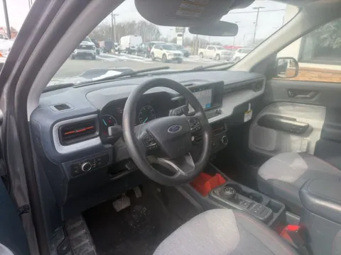 More photos of 2024 Ford Maverick XLT at Jerry Hunt Supercenter - Lexington, NC