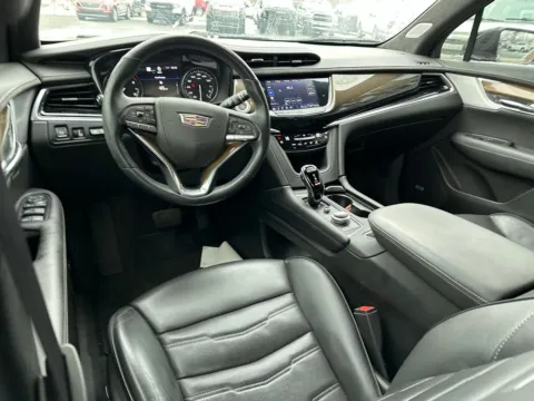 More photos of 2022 Cadillac XT6 Premium Luxury at Jerry Hunt Supercenter - Lexington, NC