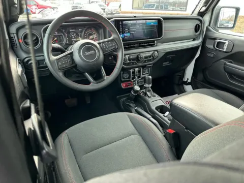 More photos of 2024 Jeep Wrangler Rubicon at Jerry Hunt Supercenter - Lexington, NC