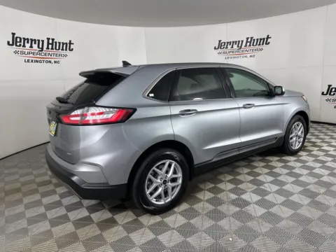 More photos of 2024 Ford Edge SEL at Jerry Hunt Supercenter - Lexington, NC