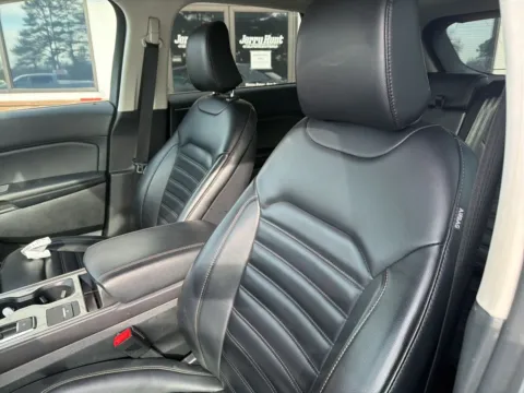 Another view of 2024 Ford Edge SEL for sale in Lexington, NC at Jerry Hunt Supercenter - Lexington