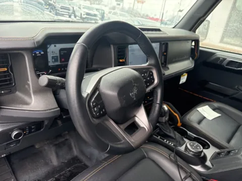 More photos of 2024 Ford Bronco Badlands at Jerry Hunt Supercenter - Lexington, NC