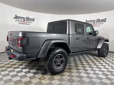 More photos of 2023 Jeep Gladiator Rubicon at Jerry Hunt Supercenter - Lexington, NC