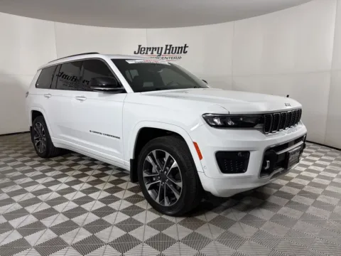 More photos of 2023 Jeep Grand Cherokee L Overland at Jerry Hunt Supercenter - Lexington, NC