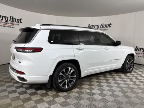 More photos of 2023 Jeep Grand Cherokee L Overland at Jerry Hunt Supercenter - Lexington, NC