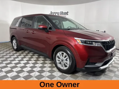 More photos of 2024 Kia Carnival LX at Jerry Hunt Supercenter - Lexington, NC