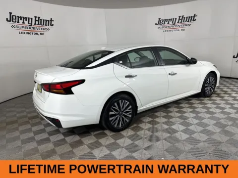 More photos of 2025 Nissan Altima 2.5 SV at Jerry Hunt Supercenter - Lexington, NC
