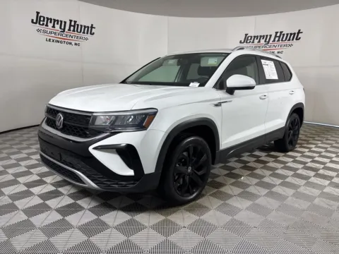 White 2022 Volkswagen Taos 1.5T SE for sale in Lexington, NC