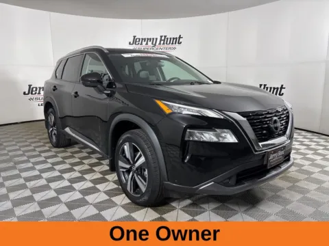 More photos of 2022 Nissan Rogue SL at Jerry Hunt Supercenter - Lexington, NC