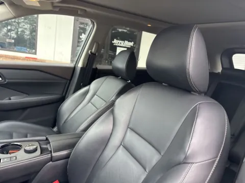 Another view of 2022 Nissan Rogue SL for sale in Lexington, NC at Jerry Hunt Supercenter - Lexington