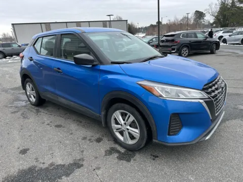 More photos of 2022 Nissan Kicks S at Jerry Hunt Supercenter - Lexington, NC