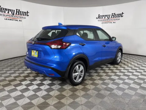 More photos of 2022 Nissan Kicks S at Jerry Hunt Supercenter - Lexington, NC