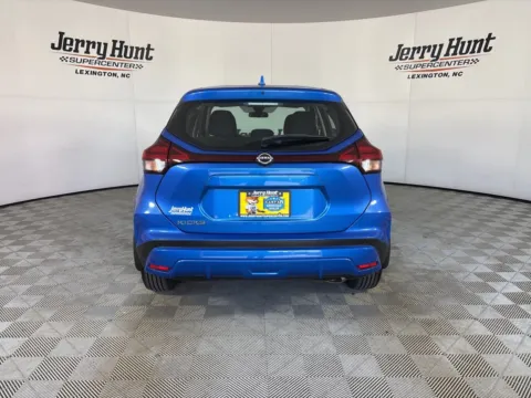 More photos of 2022 Nissan Kicks S at Jerry Hunt Supercenter - Lexington, NC