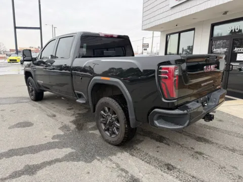 More photos of 2024 GMC Sierra 2500HD AT4 at Jerry Hunt Supercenter - Lexington, NC