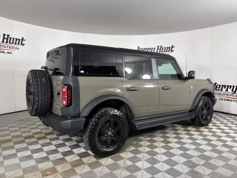More photos of 2025 Ford Bronco Outer Banks at Jerry Hunt Supercenter - Lexington, NC