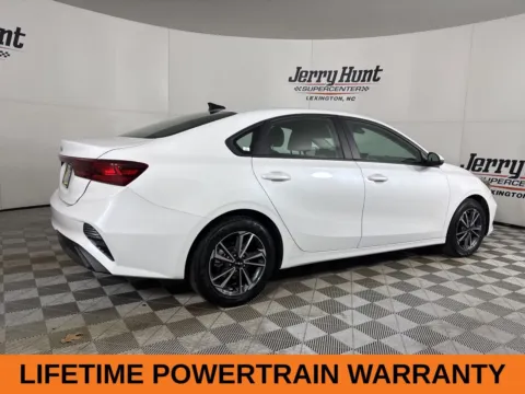 More photos of 2024 Kia Forte LXS at Jerry Hunt Supercenter - Lexington, NC