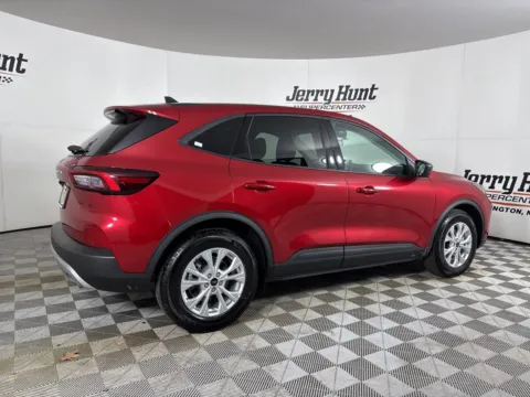 More photos of 2025 Ford Escape Active at Jerry Hunt Supercenter - Lexington, NC