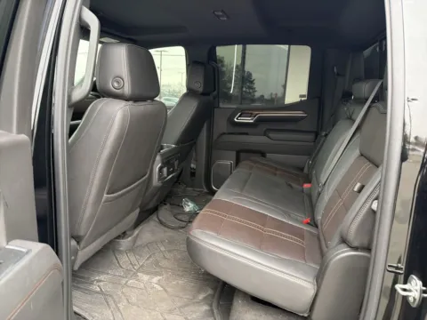 More photos of 2022 Chevrolet Silverado 1500 High Country at Jerry Hunt Supercenter - Lexington, NC