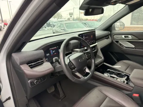 More photos of 2025 Ford Explorer Platinum at Jerry Hunt Supercenter - Lexington, NC