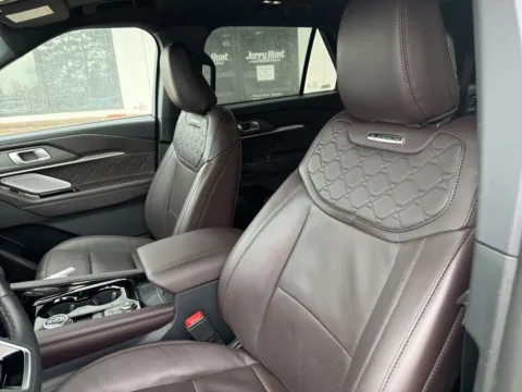 Another view of 2025 Ford Explorer Platinum for sale in Lexington, NC at Jerry Hunt Supercenter - Lexington