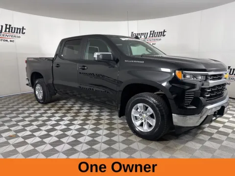 More photos of 2025 Chevrolet Silverado 1500 LT at Jerry Hunt Supercenter - Lexington, NC