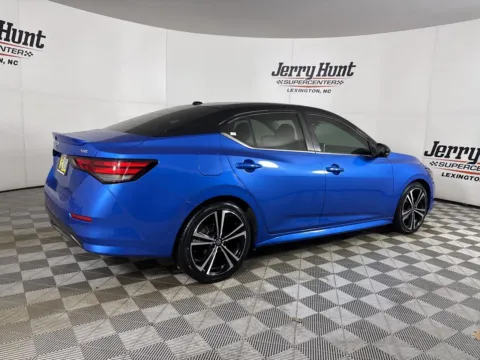 More photos of 2022 Nissan Sentra SR at Jerry Hunt Supercenter - Lexington, NC