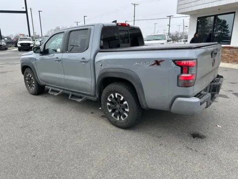 More photos of 2022 Nissan Frontier PRO-X at Jerry Hunt Supercenter - Lexington, NC