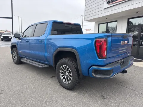 More photos of 2023 GMC Sierra 1500 AT4 at Jerry Hunt Supercenter - Lexington, NC