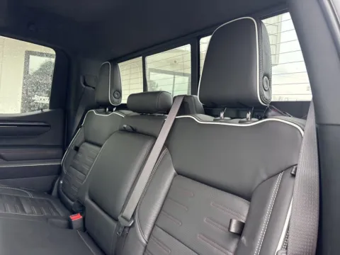 More photos of 2022 GMC Sierra 1500 AT4X at Jerry Hunt Supercenter - Lexington, NC