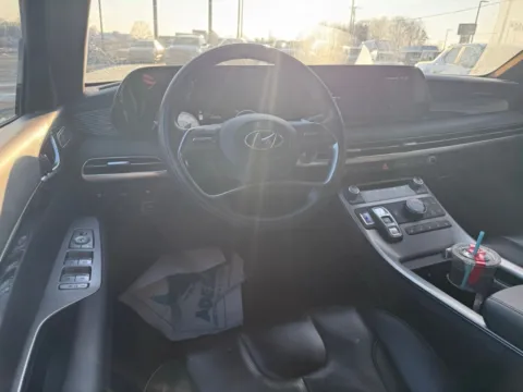 More photos of 2024 Hyundai Palisade Calligraphy at Jerry Hunt Supercenter - Lexington, NC