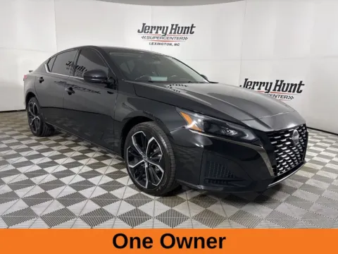 More photos of 2025 Nissan Altima 2.5 SR at Jerry Hunt Supercenter - Lexington, NC