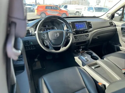 More photos of 2022 Honda Ridgeline RTL-E at Jerry Hunt Supercenter - Lexington, NC