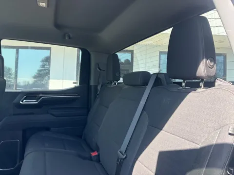 More photos of 2025 Chevrolet Silverado 1500 LT at Jerry Hunt Supercenter - Lexington, NC