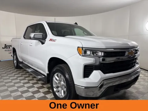 More photos of 2025 Chevrolet Silverado 1500 LT at Jerry Hunt Supercenter - Lexington, NC