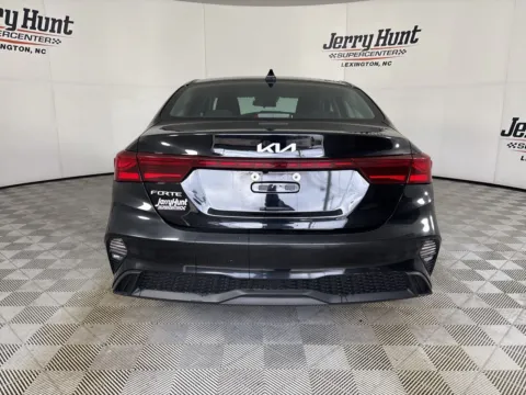 More photos of 2023 Kia Forte LXS at Jerry Hunt Supercenter - Lexington, NC