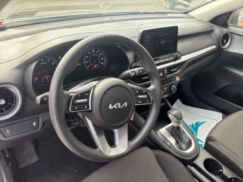 More photos of 2023 Kia Forte LXS at Jerry Hunt Supercenter - Lexington, NC