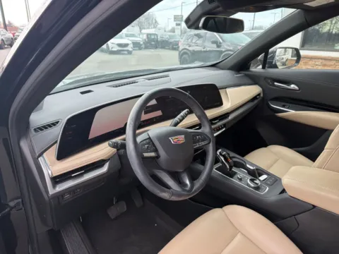 More photos of 2024 Cadillac XT4 Luxury at Jerry Hunt Supercenter - Lexington, NC